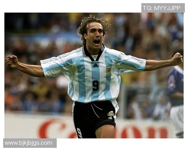 足球史上最抠球星是谁 盘点那些因爱惜球而闻名的球员